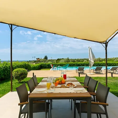 Sicily Summer Breeze * Ispica
